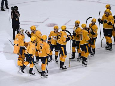 Stamkos finishes 14th career hat trick in OT to give Predators 3-2 win over Blackhawks