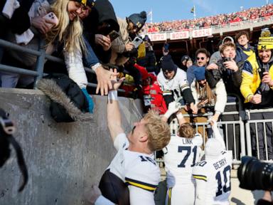 Michigan, Ohio State fight broken up with police pepper spray after Wolverines stun Buckeyes 13-10