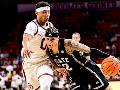 Fears scores 27 as Oklahoma knocks off No. 21 Mississippi State 93-87 to snap a 5-game skid