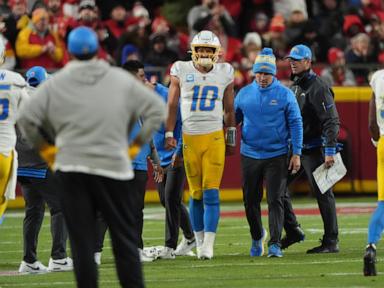 Chiefs win 9th straight AFC West title, beating Chargers 19-17 on bank-shot field goal