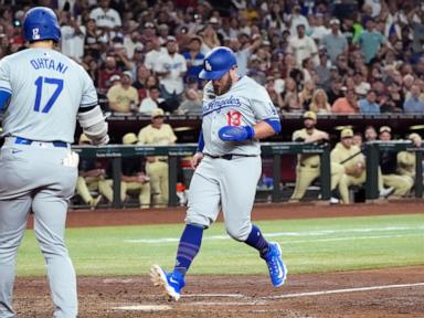 Will Smith hits 3-run homer, Dodgers extend NL West lead to 5 games with 10-9 win over D-backs