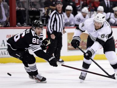 Jack Hughes scores go-ahead goal, has 2 assists as Devils beat Kings 3-1