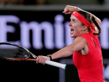 Wife-and-husband duo Elina Svitolina and Gael Monfils win on the same court at the Australian Open