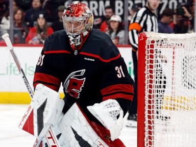 Roslovic's goal, assist help Hurricanes beat Red Wings 4-2 to win 6th straight