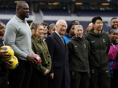 King Charles gets QB lesson at Tottenham Hotspur Stadium