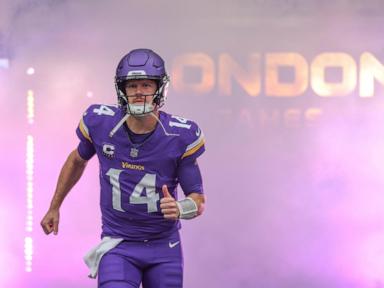 Vikings hold off Rodgers and the Jets for 23-17 win in London to improve to 5-0