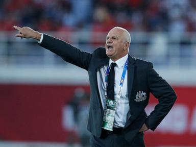 Graham Arnold resigns as head coach of the Australian men's soccer team