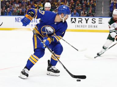 Minnesota's Filip Gustavsson stops 39 to shut out the Sabres 1-0