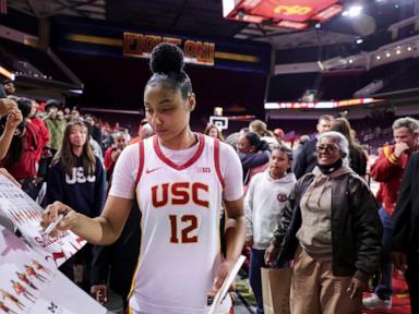 USC's JuJu Watkins reaches 1,000 points in 2 fewer games than Caitlin Clark