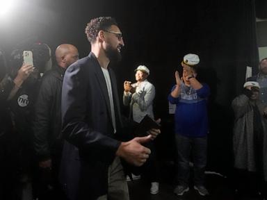 Klay Thompson returns to cheers from some 400 Warriors employees