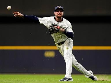 Pederson hits an early homer as the Diamondbacks blank the Brewers 5-0