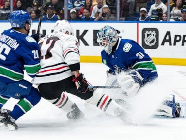 Brannstrom scores decisive 3rd-period goal and Canucks go on to beat Blackhawks 4-1