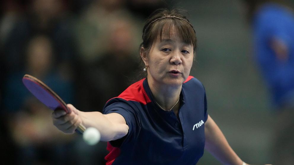 智利籍中国乒乓球运动员58岁首次亮相巴黎奥运会