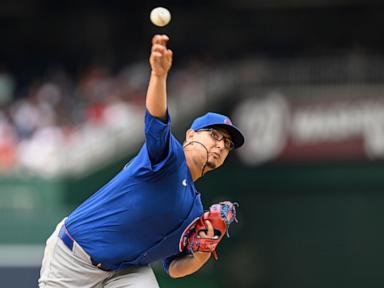 Nico Hoerner helps the surging Cubs rally for a 5-3 win over the sloppy Nationals