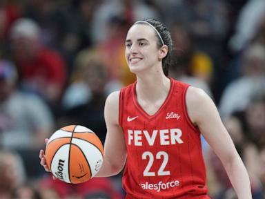 Caitlin Clark getting reacclimated to Fever digs as she returns to practice for training camp