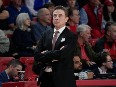 Rick Pitino makes surprise visit to Kentucky, says 'I'm so happy to be back' to support Mark Pope