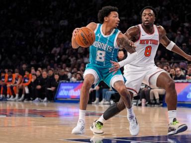 Anunoby and Towns help the Knicks blow it open on the way to a 125-101 rout of the Hornets