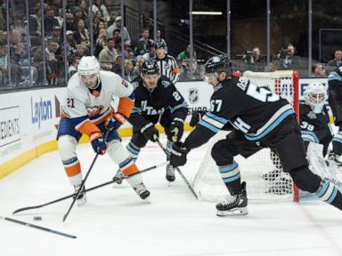 Barzal's late goal leads Islanders to 3rd straight road win, 2-1 over Utah