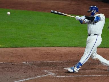 'Hey, can I play with you guys?' Royals' Salvador Perez joins kids for a Wiffle ball game