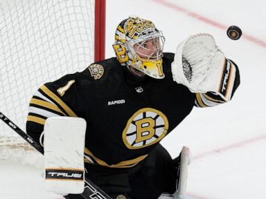 Boston Bruins goalie Jeremy Swayman signs for 8 years, $66 million