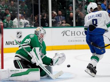 Jason Robertson and Roope Hintz get two goals, one assist each in Stars' 5-3 win over Canucks