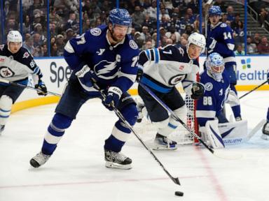 Vasilevskiy stars as the Lightning stop the Jets' 7-game win streak with a 4-1 victory