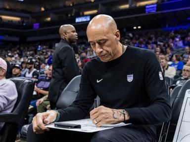 Kings' interim coach Doug Christie gets 1st win after taking over for Mike Brown