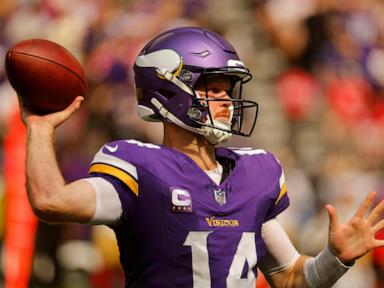 Sam Darnold and an attacking defense drive the undefeated Vikings in a 23-17 win over the 49ers