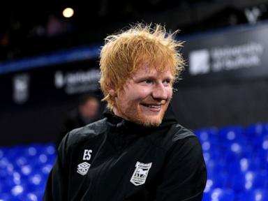 Pop star Ed Sheeran apologizes to Man United boss Ruben Amorim for crashing interview