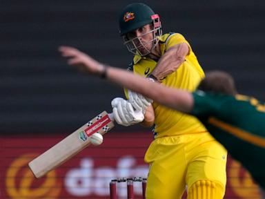 Australia wins toss, elects to field in must-win ODI against South Africa
