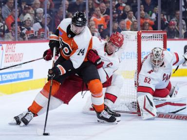 Hurricanes use 3-goal outburst at start of the third period to defeat Flyers 4-1