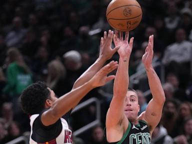 Brown scores 29, Pritchard adds 25 bench points to lead Celtics past Heat 108-89