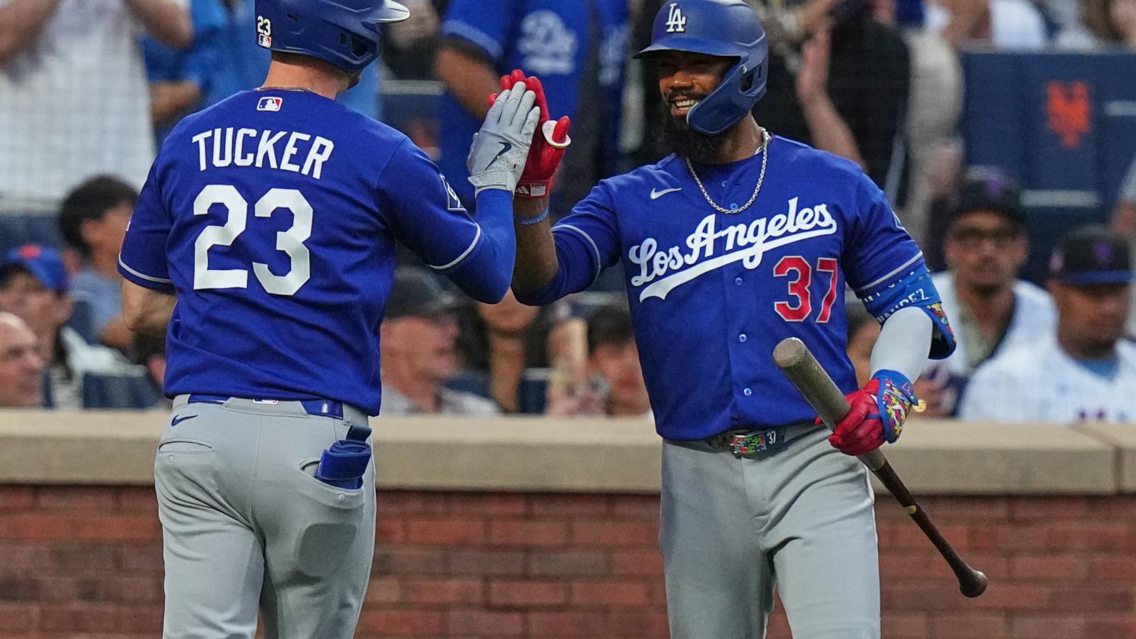 Tucker Homers Again as Dodgers Exploit Mets Errors in 4-3 Win