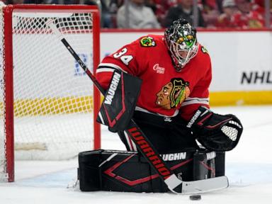 Ryan Donato stars as the Blackhawks beat the slumping Predators 6-2