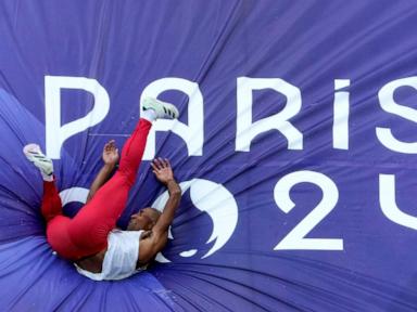 AP PHOTOS: Olympic highlights from Day 7 of the Paris Games