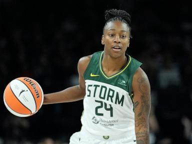 Loyd requests trade from Seattle after investigation into Storm shows no bullying, AP Source says