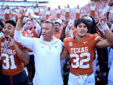 AP Top 25: Texas returns to No. 1, Alabama drops to No. 7 after upsets force reshuffling of rankings