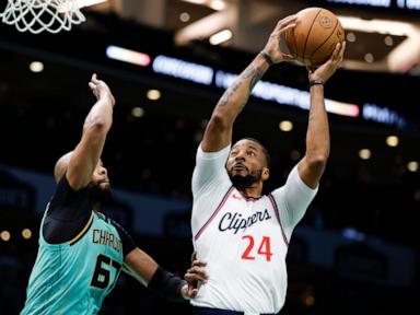 Powell, Leonard help Clippers pull away from Hornets late for 112-104 victory