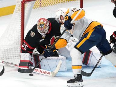 Giroux helps the Senators beat the struggling Predators 3-1