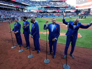 The Temptations serenade Mets fans at NLCS as founder admits he roots for Dodgers