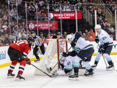 Meier scores tiebreaking goal early in 3rd period as Devils beat Kraken 3-2