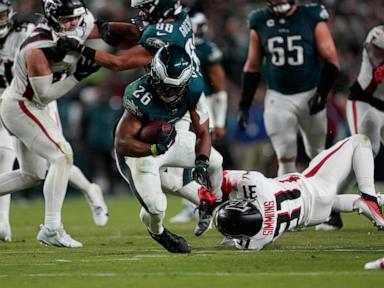 Barkley's pivotal drop late in 4th quarter burns Eagles in 22-21 loss to Atlanta Falcons