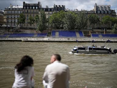 Paris Olympics organizers unveil backup plans for triathlon and marathon swimming in Seine