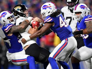 Josh Allen throws 4 TD passes and the Bills roll to a 47-10 win over the unraveling Jaguars