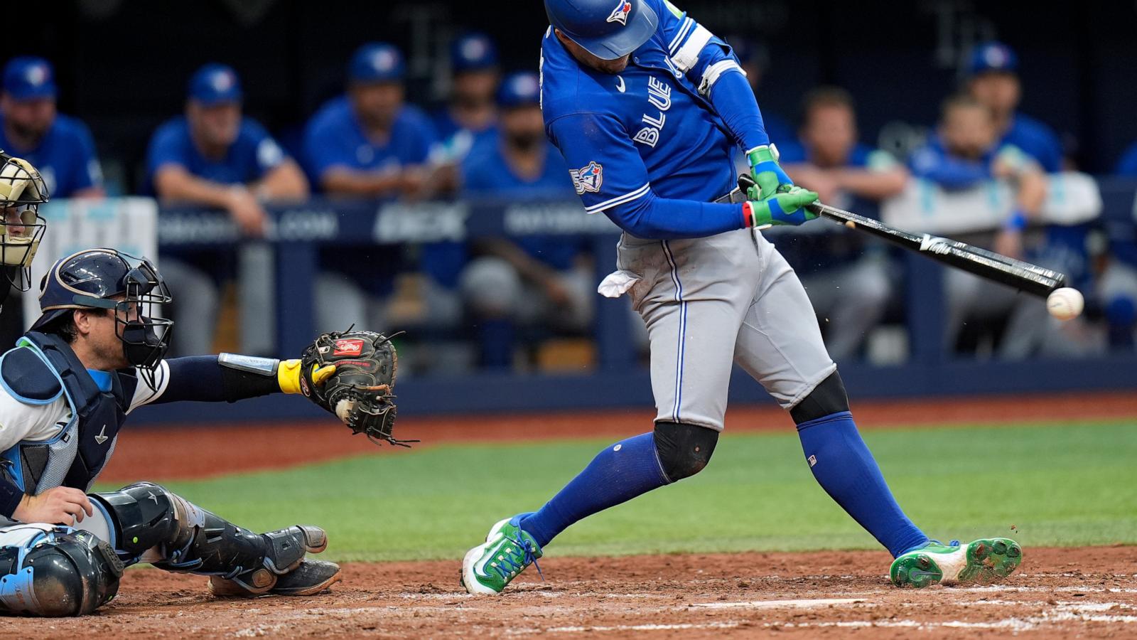 Blue Jays hit 3 homers to power past Rays 5-1