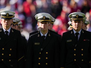 Navy gets 95-yard TD run from Horvath and stops 2-point try to beat Oklahoma in Armed Forces Bowl