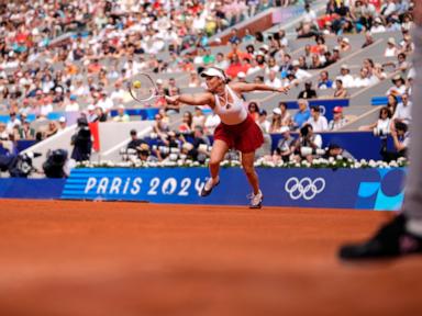 Zheng Qinwen wins China's first Olympic tennis singles gold, inspired by Li Na and Liu Xang