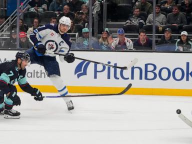 Nikolaj Ehlers scores OT goal to lift unbeaten Winnipeg to 4-3 win over Seattle