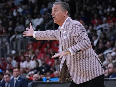 Calipari bests Pitino in March Madness and leads Arkansas to sweetest Sweet 16 appearance yet