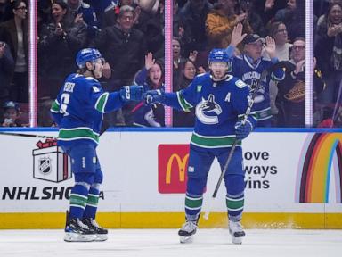 Lankinen stops 27 shots for 3rd shutout of season as Canucks beat Panthers 4-0